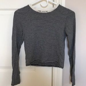 Brandy Melville crop top